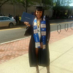 Meet your Posher, Samantha